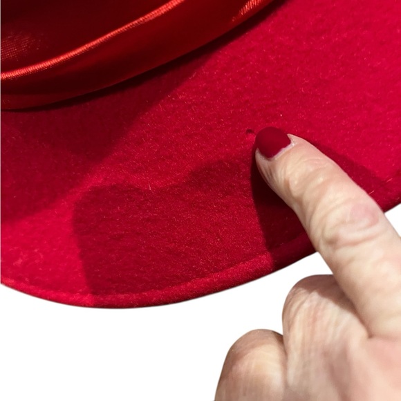 Vintage red wool derby/church hat - Picture 5 of 8